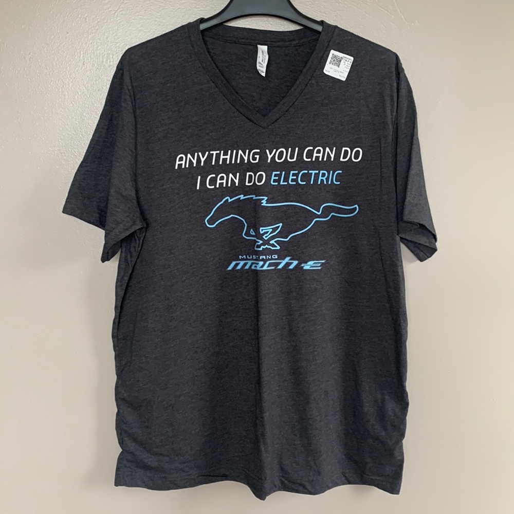 Mustang Mach E tshirt Women’s size extra large